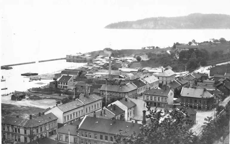 Holmestrand – original